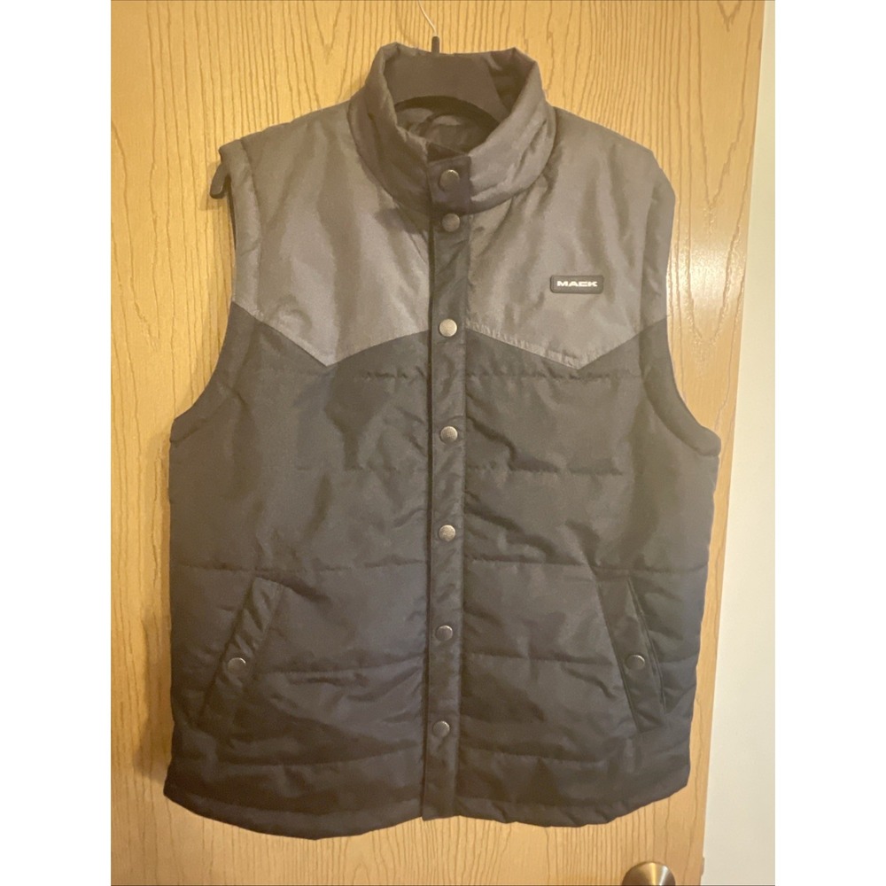 Men's Mac Truck puffer vest snap up black gray size‎ medium